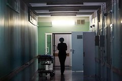 Мужчина с кухонным топориком напал на россиянина и раскроил ему голову