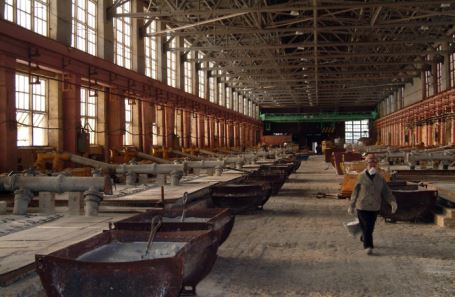 Суд постановил вернуть миноритариям СМЗ акции, купленные на Мосбирже