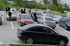 Осужденный избил потерявшего руку на СВО ветерана и ранил ножом его сослуживца