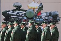 «Радиостанция Судного дня» вновь передала два загадочных сообщения. Она прервала молчание в день переговоров Трампа и Путина