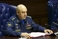 Опубликовано новое фото Сергея Суровикина. Пропавшего из публичного поля генерала заметили в Африке