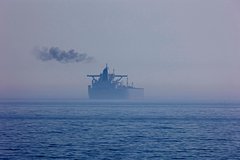 Эстонские военные попытались задержать направлявшийся в Россию танкер. После появления истребителя Су-35 это желание пропало