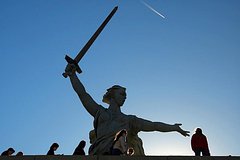 Спрятанное в голове скульптуры человеческое тело нашли на Мамаевом кургане