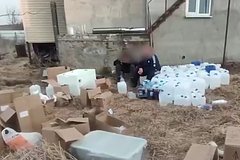 Этническая ОПГ приготовила 51 килограмм наркотиков в российском селе и попалась