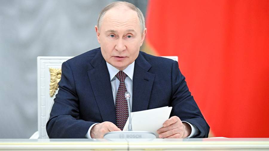 Путин провел совещание по подготовке предстоящих переговоров с Киевом