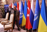 Зеленский и европейские лидеры созвонились с Трампом после его разговора с Путиным. Как они оценили инициативы президента США?