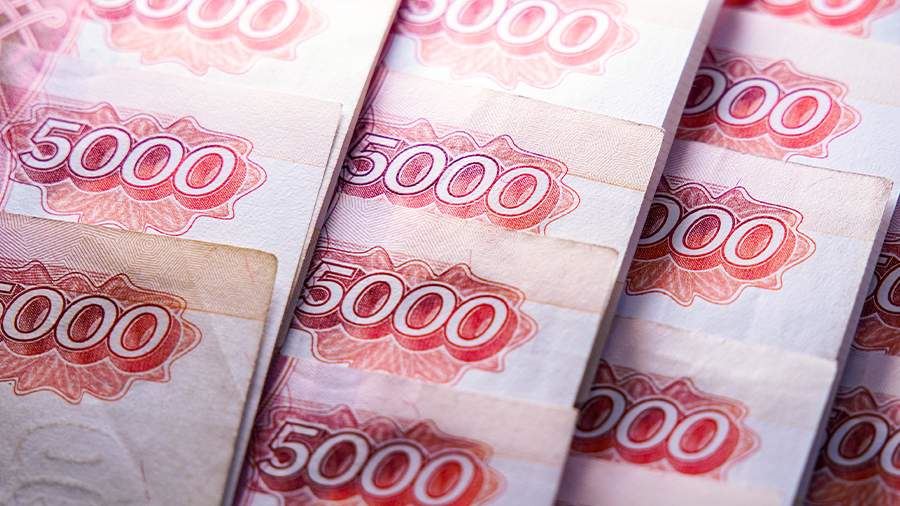 Путин поручил сохранять выплату в 65 тыс. рублей для жителей Курской области