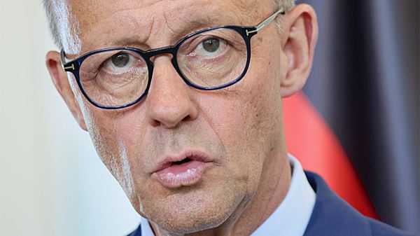 Мерц призвал страны Запада не разделяться в вопросе помощи Украине